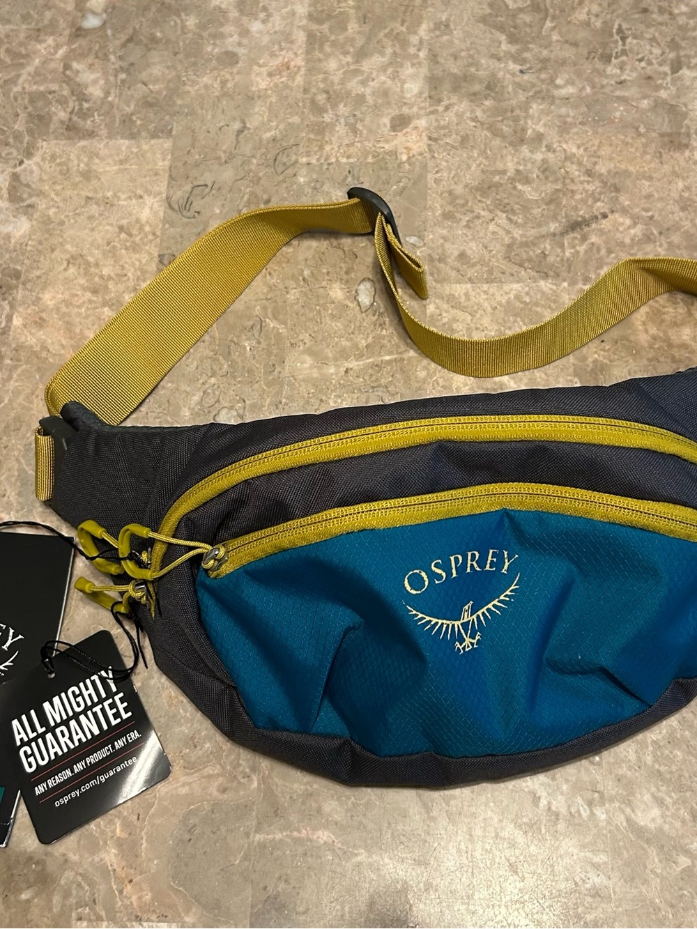 NWT Osprey Daylite Waist Pack Teal Blue Yellow Fanny Pack